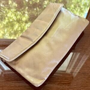 Vintage Pierre Cardin Tan Full Grain Cowhide Leather Women’s Wallet